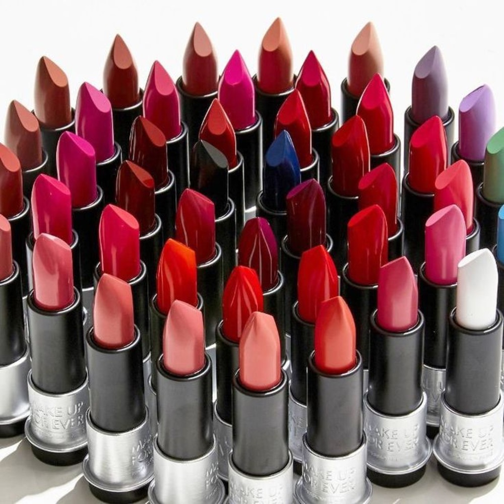 24 lipsticks